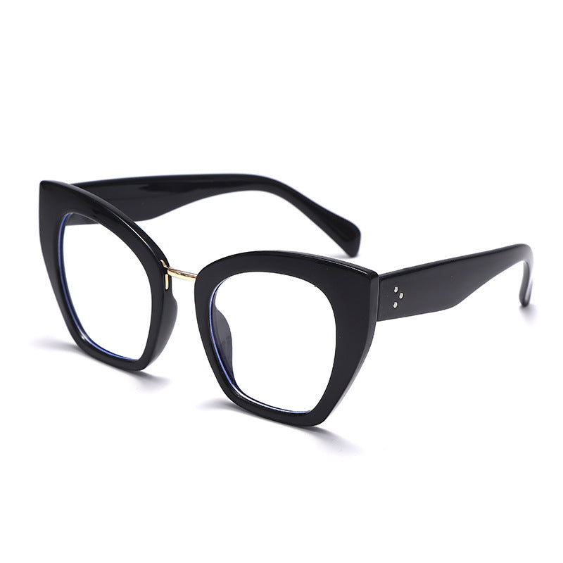 Sunglasses - Cat Eye Frames