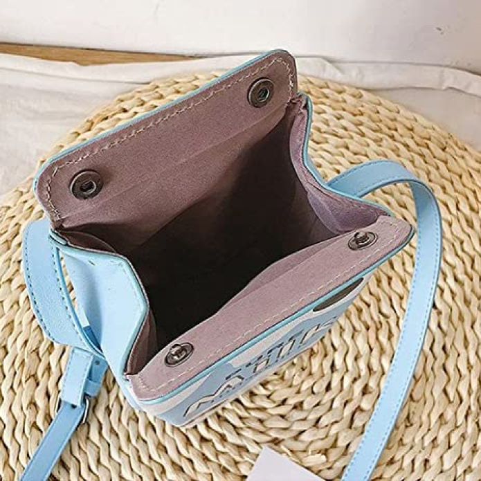 milk_carton_handbag_purse_top_view_open_bag